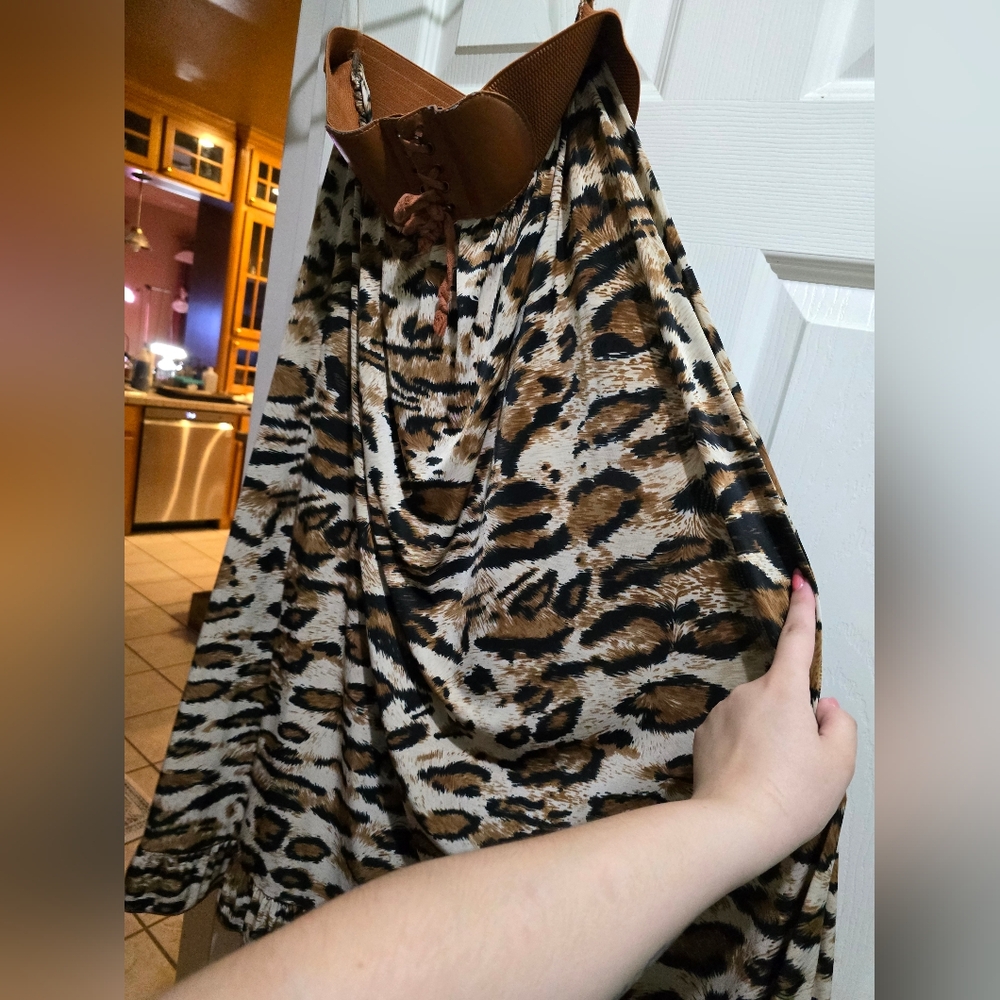 Magic Brand Leaopard Print Skirt